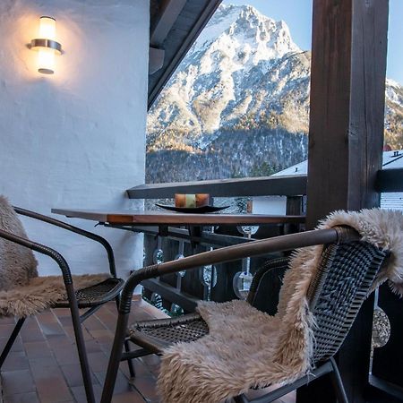 Ferienhaus Zauberberg - Magie Der Alpen - By Loewenherz Mittenwald Ngoại thất bức ảnh